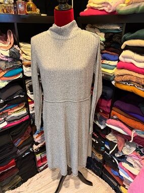 #451. 🪷Cato Ribbed dress. Xl 14/16